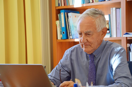 Past President of Athens College Richard Jackson’s article in “Kathimerini”